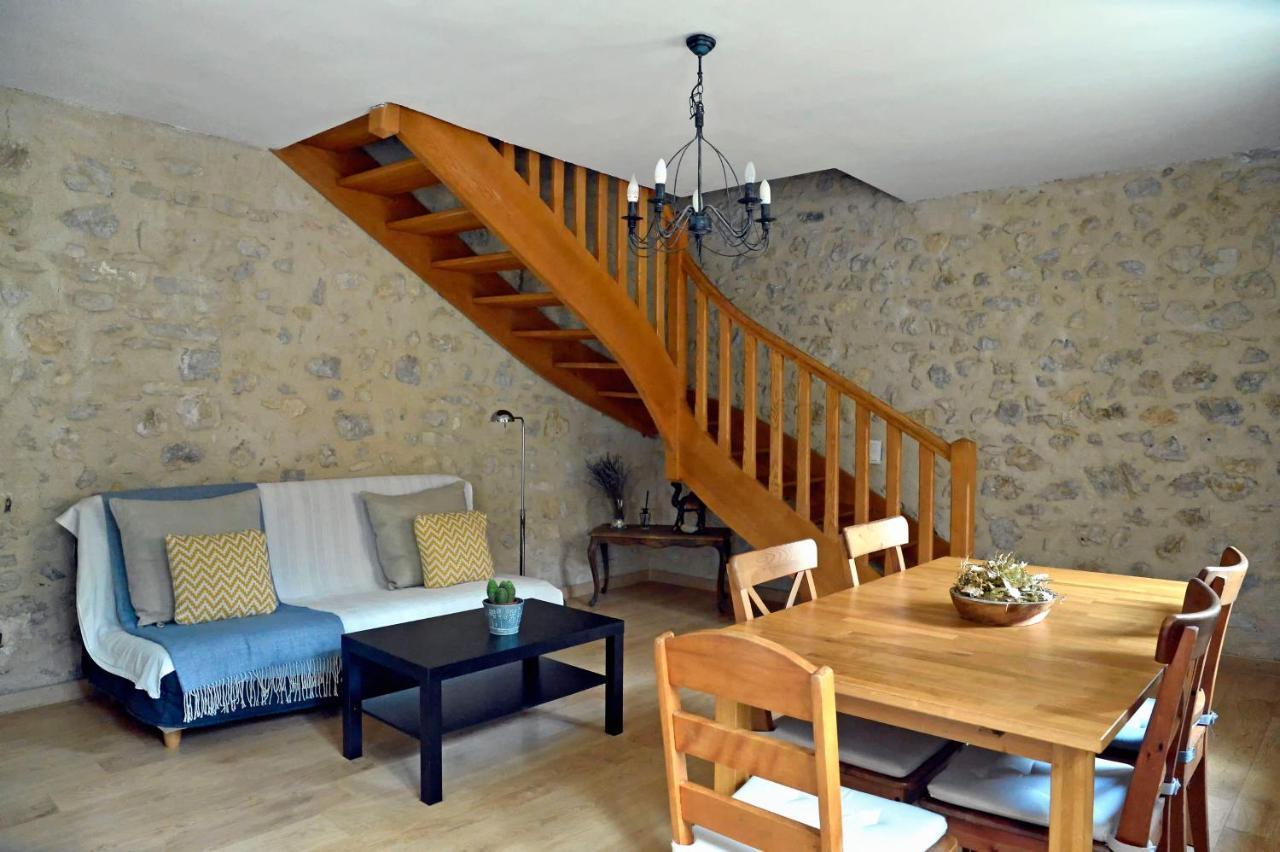 Malia - Chambres D'Hotes & Gite Barret-de-Lioure Εξωτερικό φωτογραφία
